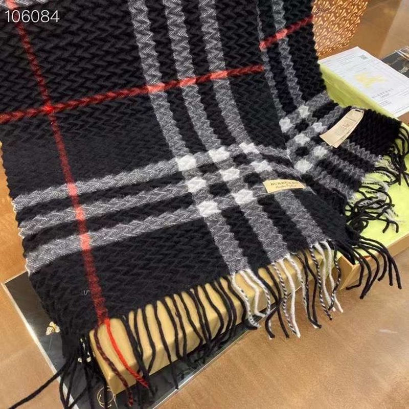 Burberry Cashmere Scarf SS001177