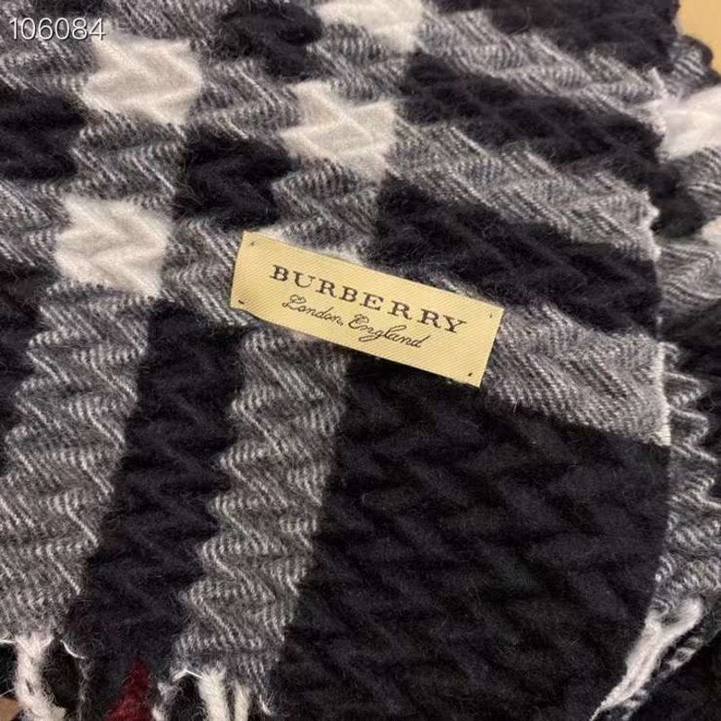 Burberry Cashmere Scarf SS001177