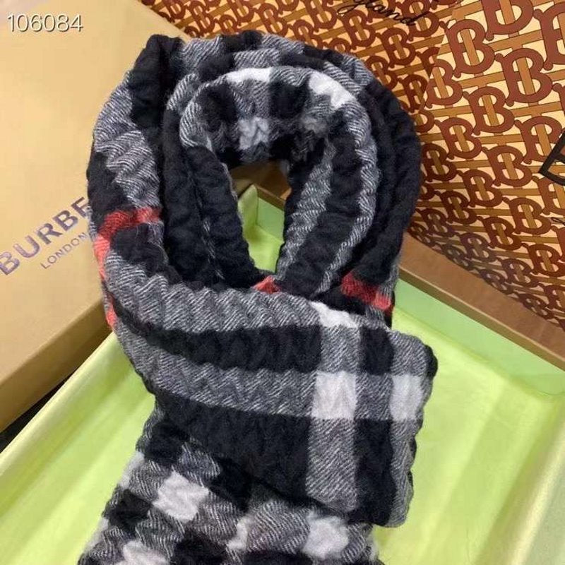 Burberry Cashmere Scarf SS001177