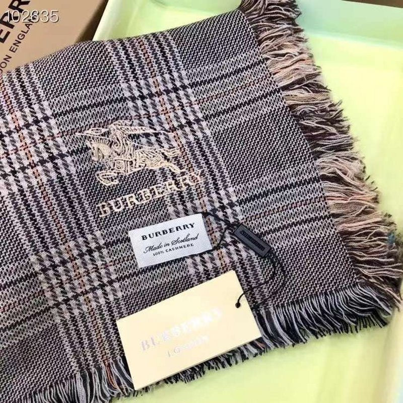 Burberry Cashmere Scarf SS001186