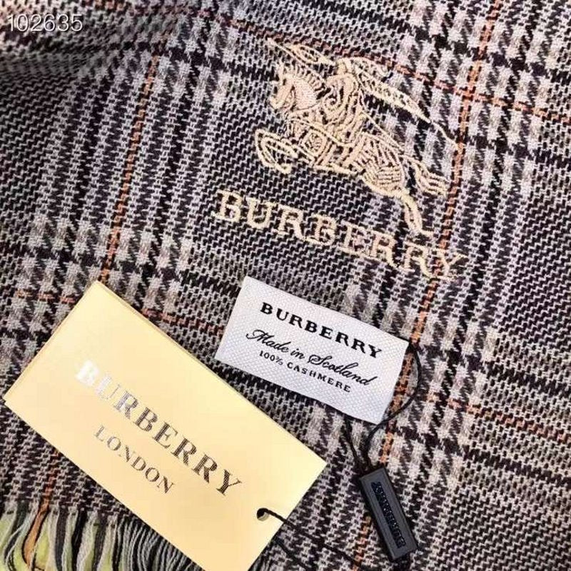 Burberry Cashmere Scarf SS001186