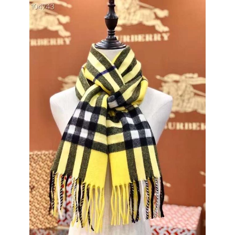 Burberry Cashmere Scarf SS001202