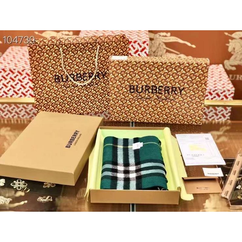 Burberry Cashmere Scarf SS001205