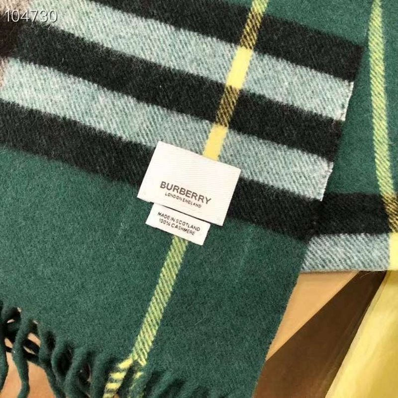 Burberry Cashmere Scarf SS001205