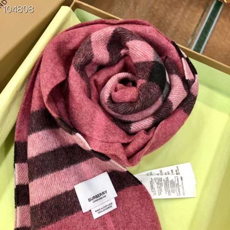 Burberry Cashmere Scarf SS001207