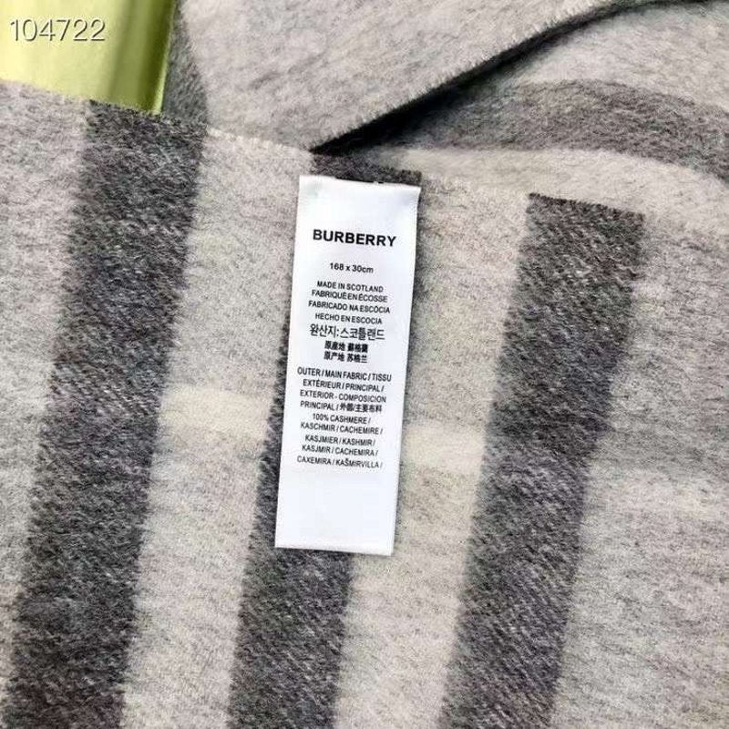 Burberry Cashmere Scarf SS001210