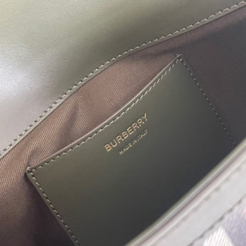 Burberry Cross Body Bag BG0525009
