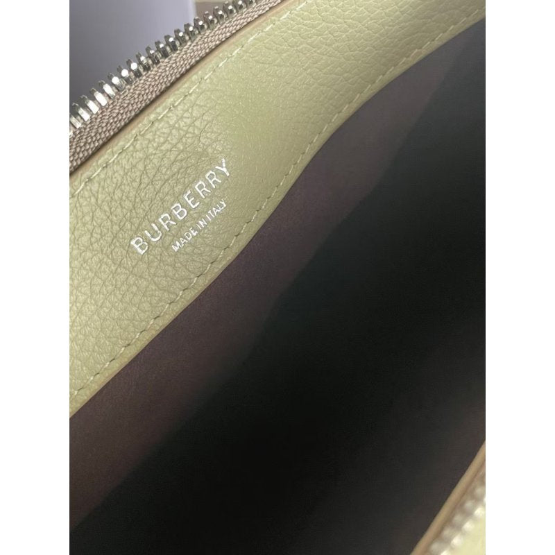 Burberry Knight Bag BG0525015