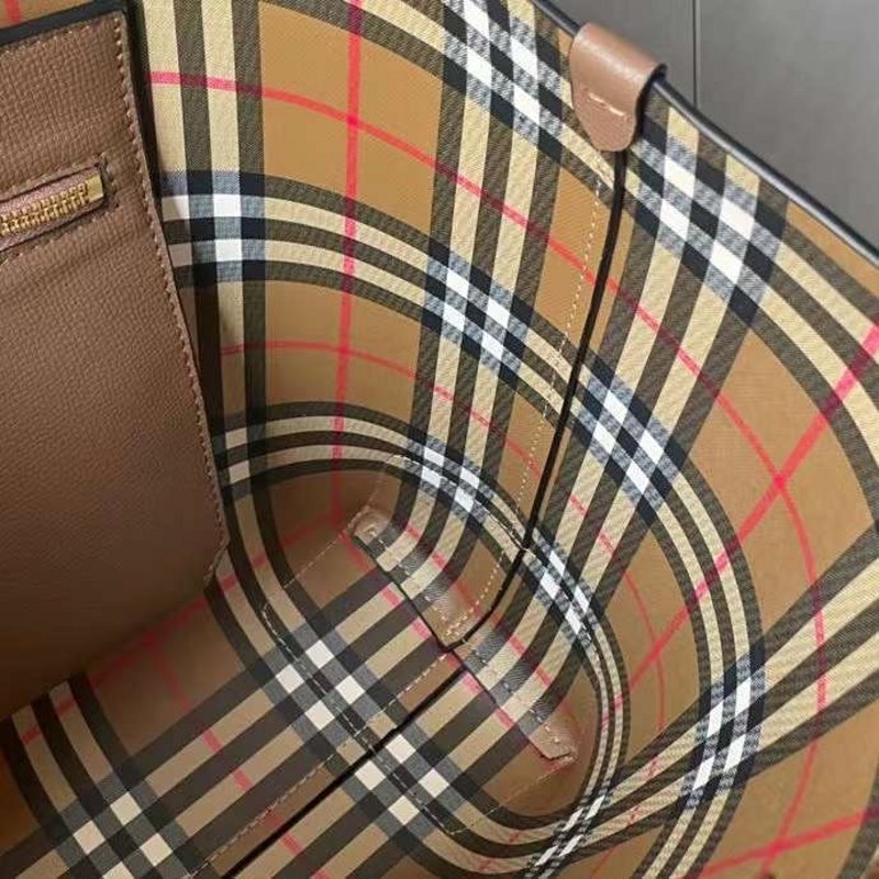 Burberry Shopping Tote Bag BG02668