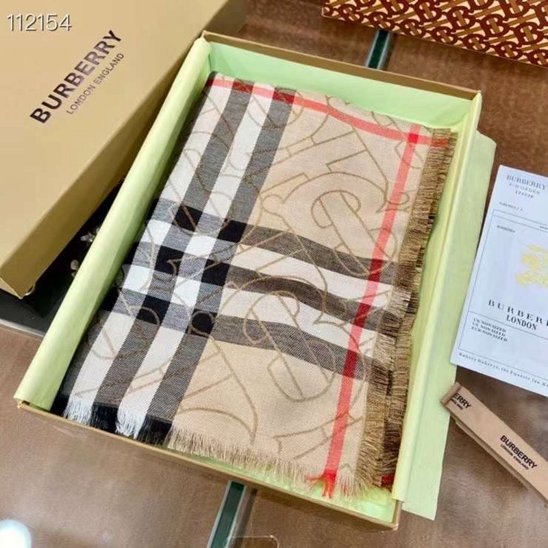 Burberry Wool Scarf SS001160