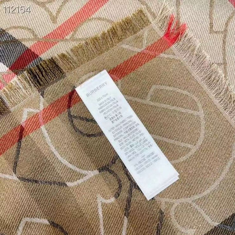 Burberry Wool Scarf SS001160