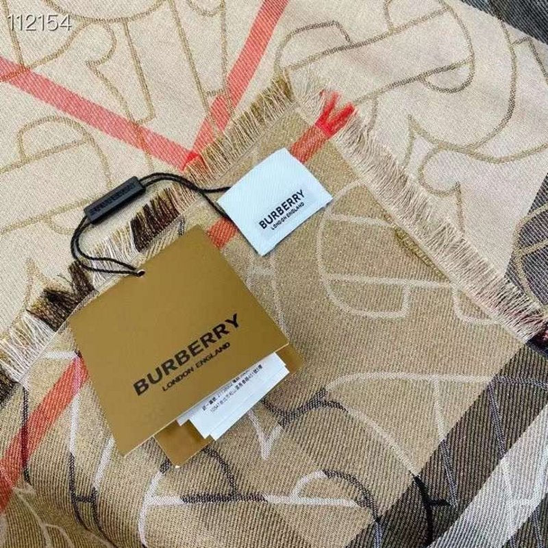 Burberry Wool Scarf SS001160