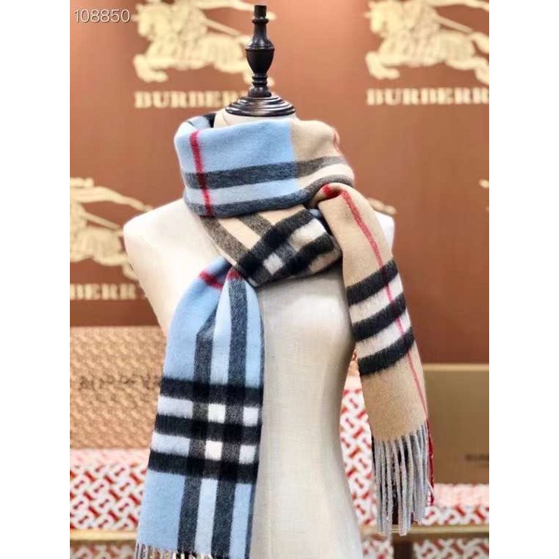 Burberry Wool Scarf SS001164