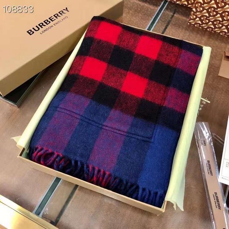 Burberry Wool Scarf SS001167