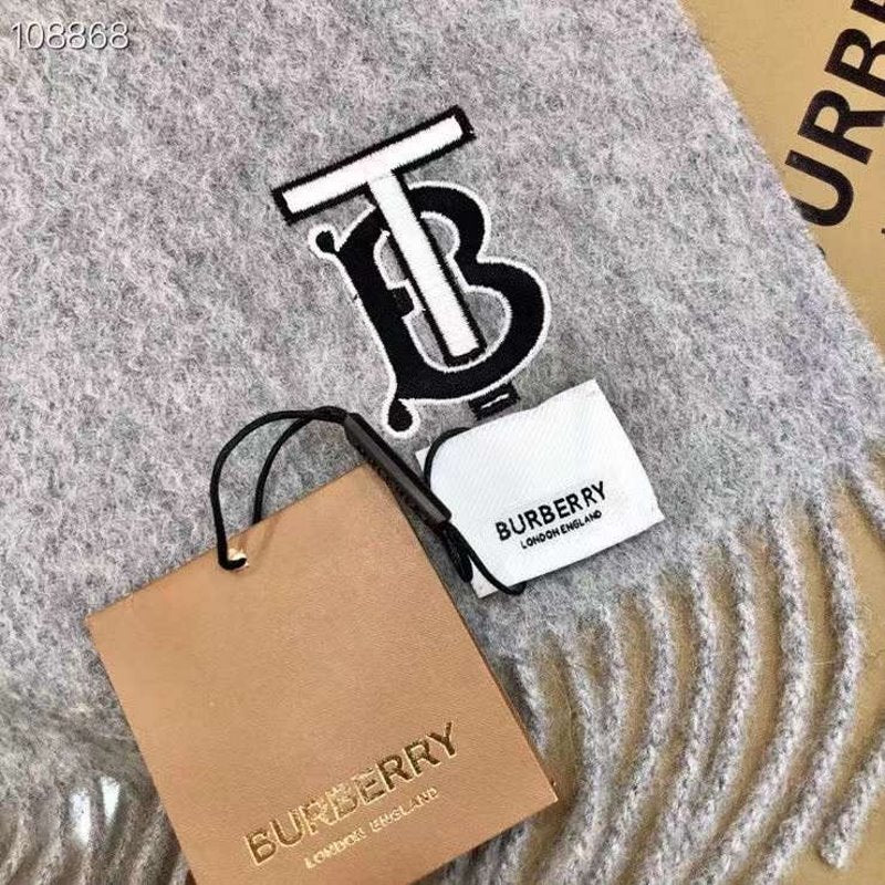 Burberry Wool Scarf SS001178