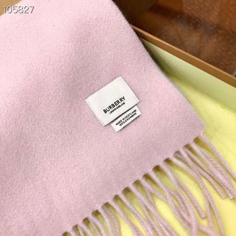 Burberry Wool Scarf SS001179