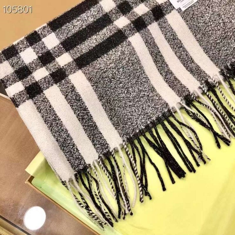 Burberry Wool Scarf SS001184