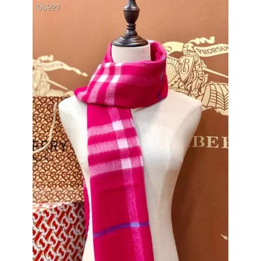 Burberry Wool and Cashmere Scarf SS001193