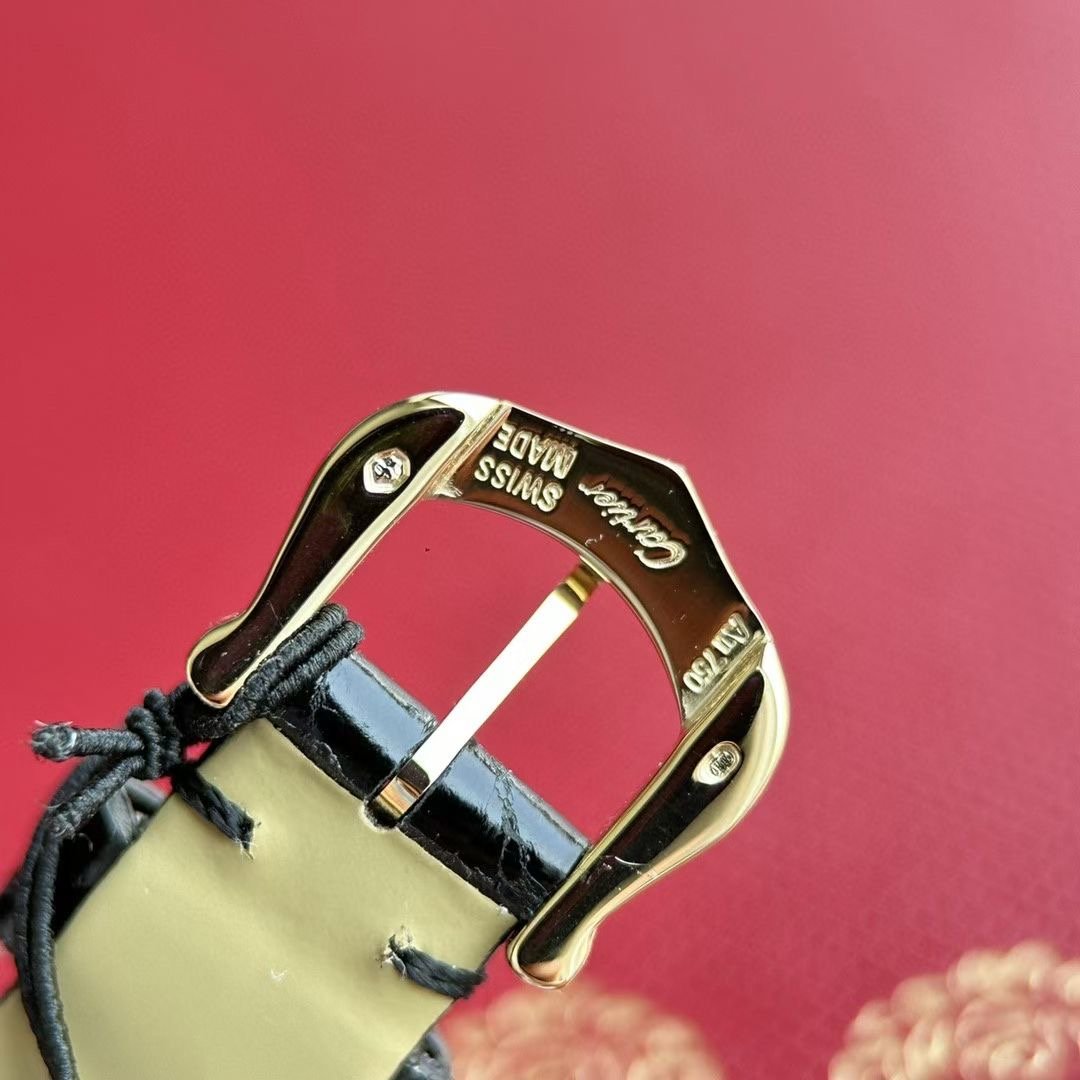 Cartier Baignoire Bath Series Wrist Watch WTJN25108