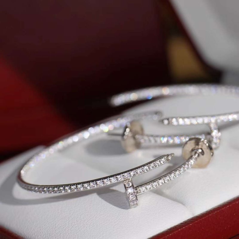 Cartier Juste un Clou Nail Diamond Earrings JWLH0151