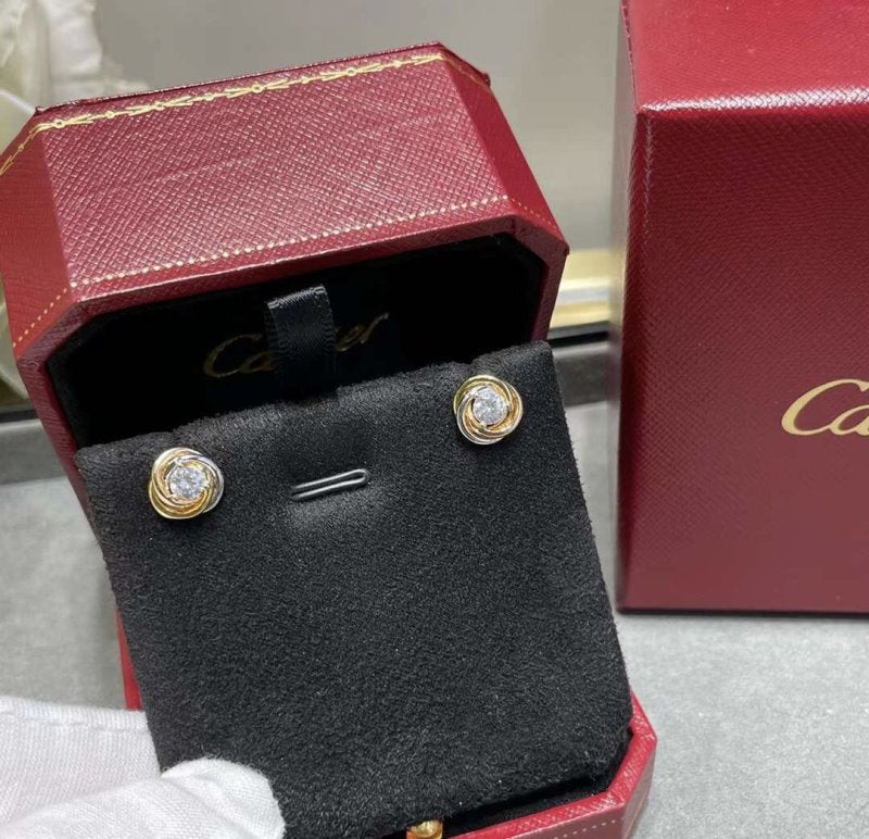 Cartier Three Ring Diamond Stud JWLH0159
