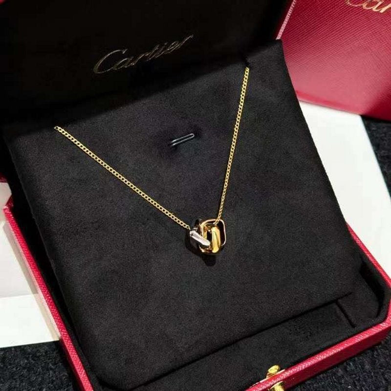 Cartier Three Ring Necklace JWLH0145