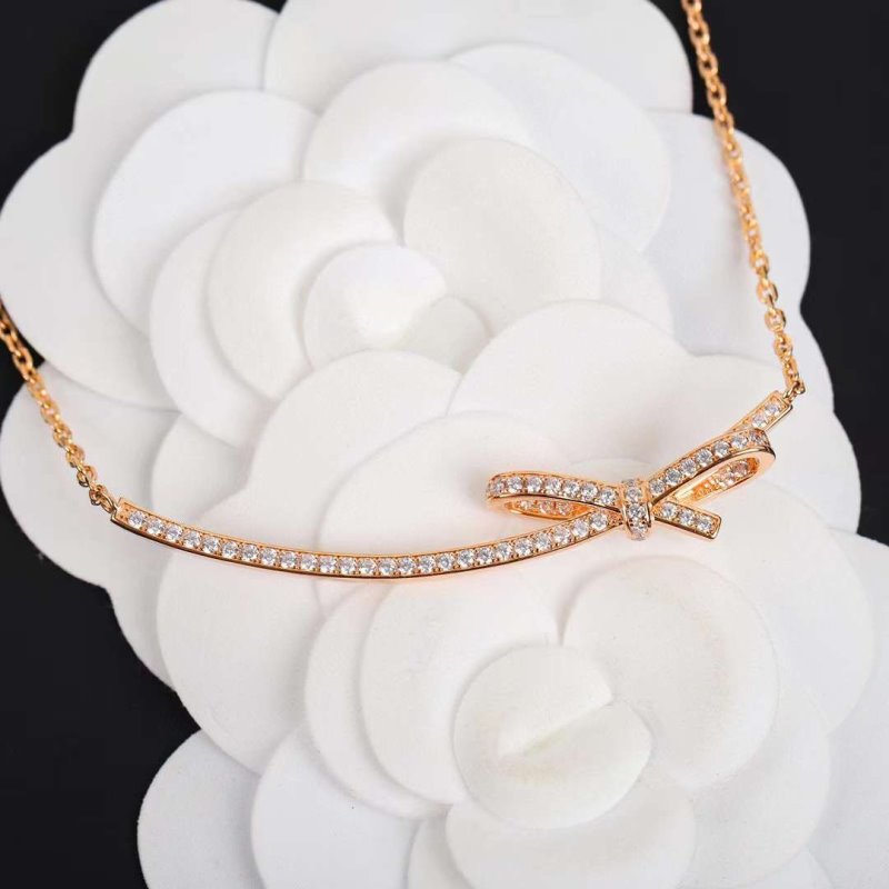 Chanel Butterfly knot Necklace JWLH0101