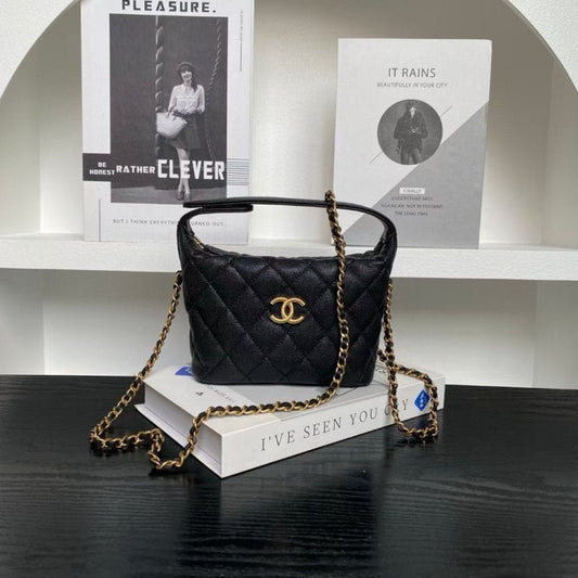 Chanel C Hand Bag BG0525114