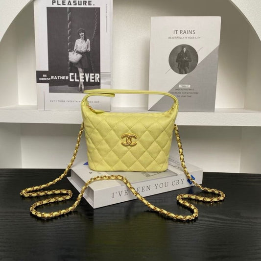 Chanel C Hand Bag BG0525116