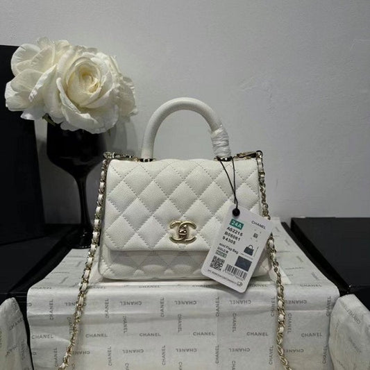 Chanel Coco Handle Bag BG0525038