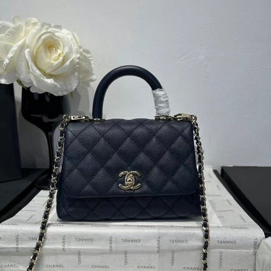 Chanel Coco Handle Bag BG0525039