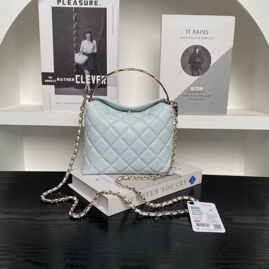Chanel Coco crush Handle Bag BG0525098
