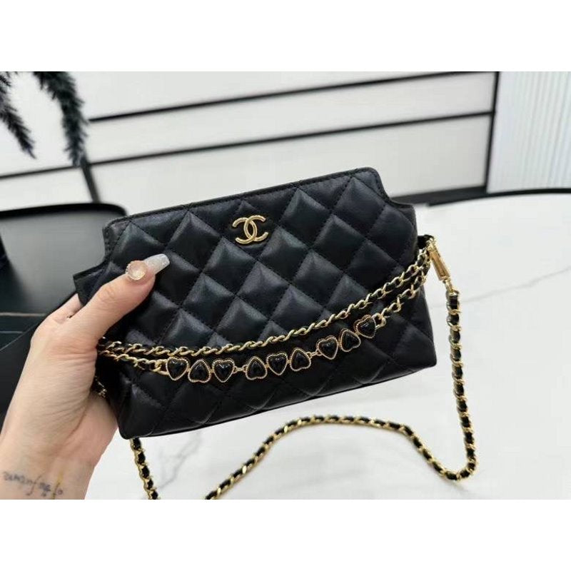 Chanel Cross Body Bag BG02753