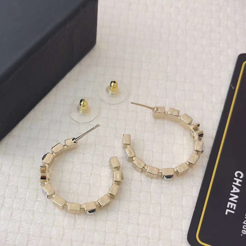 Chanel Earrings JWLH0115