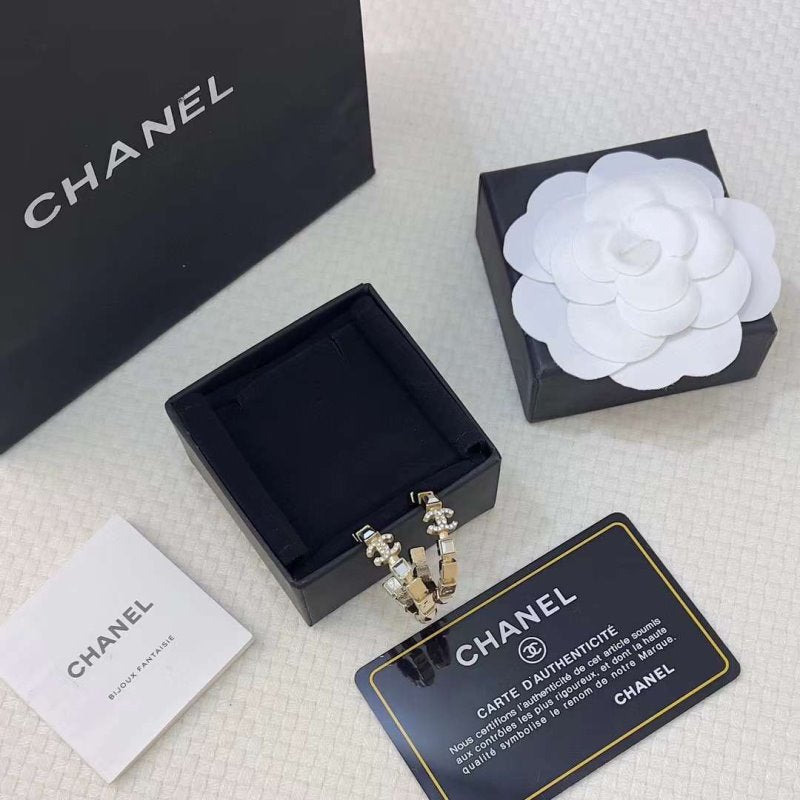 Chanel Earrings JWLH0115