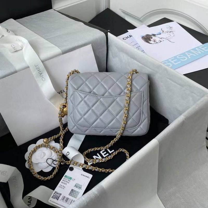 Chanel Flap Bag BG02801