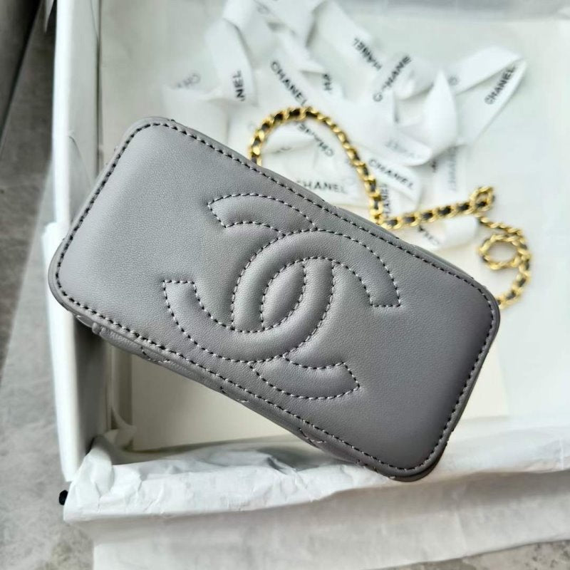 Chanel Makeup Box BG030573