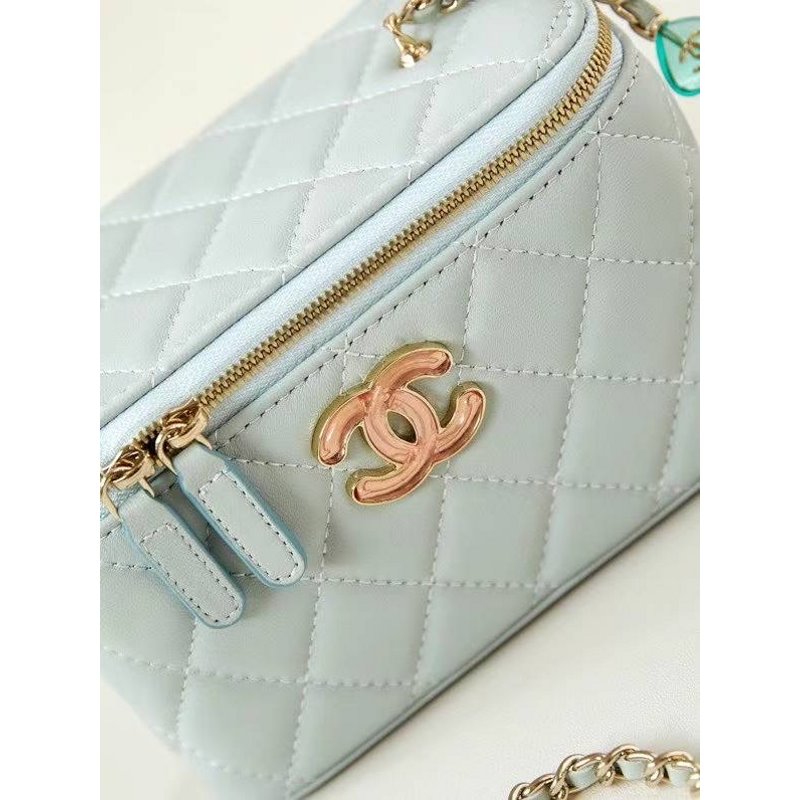 Chanel Makeup Small Bag BG02757