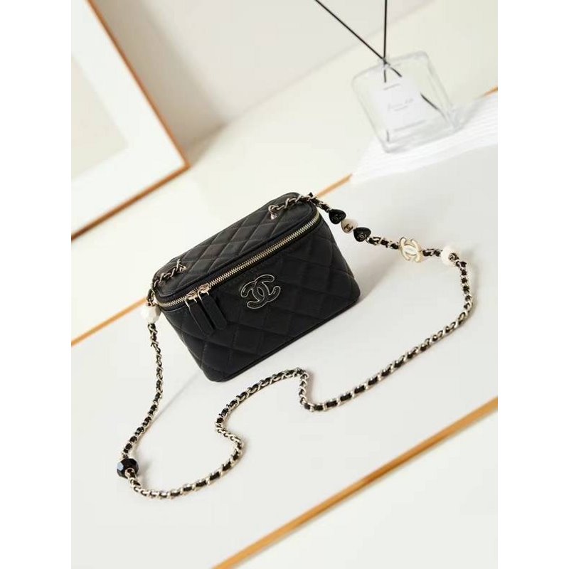 Chanel Makeup Small Bag BG02758