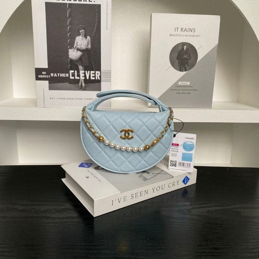 Chanel Moon Bag BG0525110