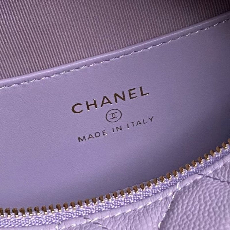 Chanel Moon Bag BG0525111