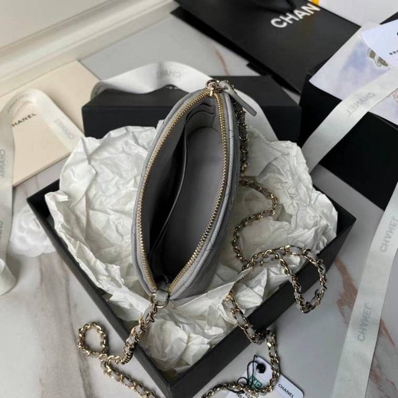 Chanel Shell Bag BG02784