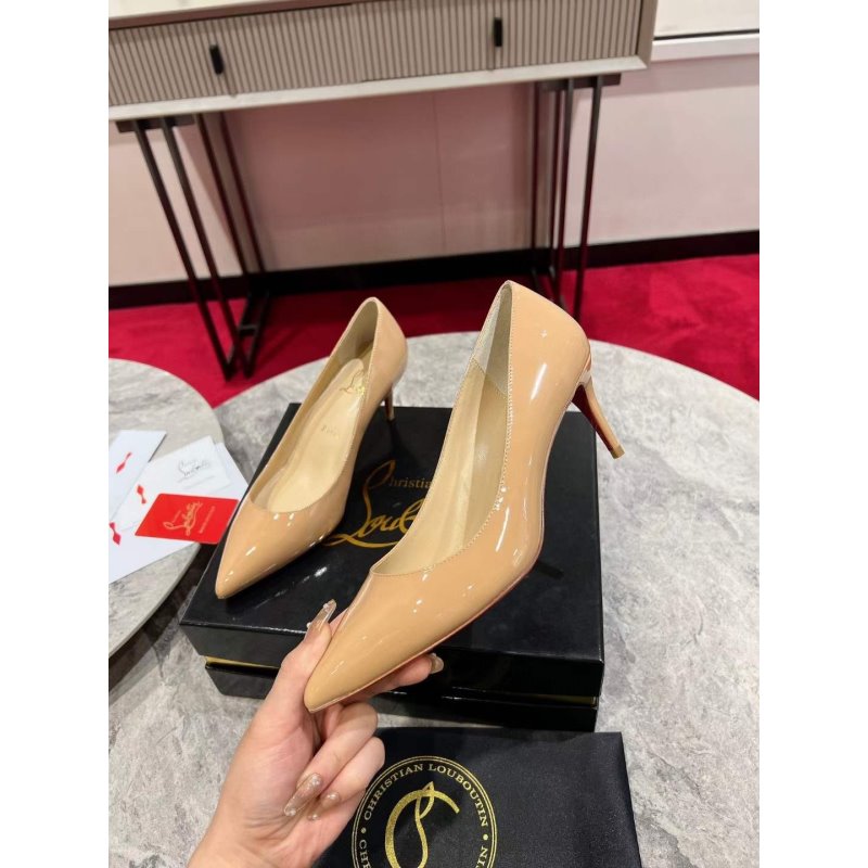 Christian Louboutin Pointy Classic Shoes SH010121