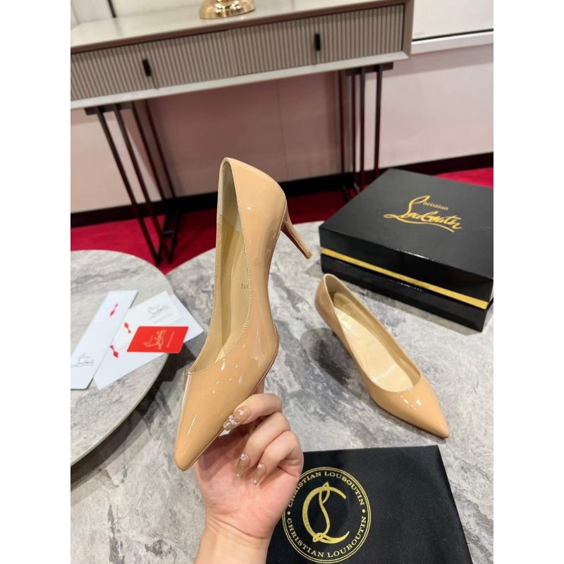 Christian Louboutin Pointy Classic Shoes SH010121