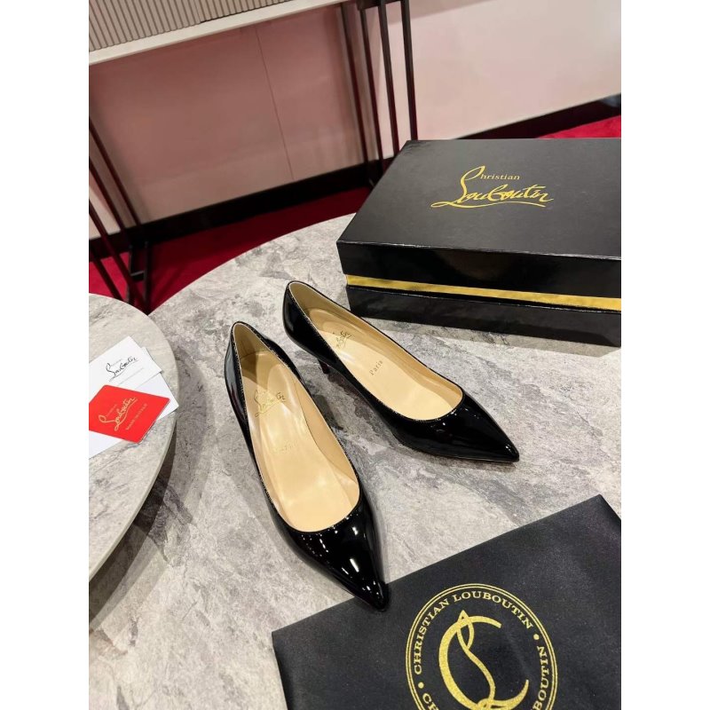 Christian Louboutin Pointy Classic Shoes SH010125