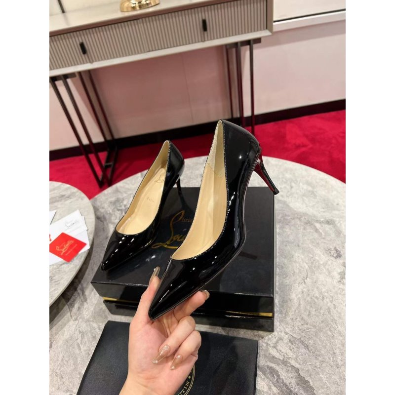 Christian Louboutin Pointy Classic Shoes SH010125