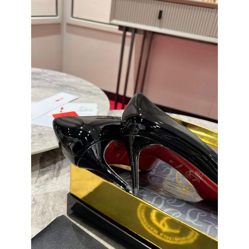 Christian Louboutin Pointy Classic Shoes SH010125
