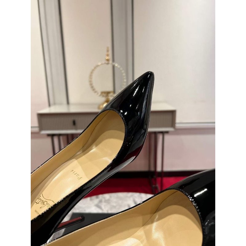 Christian Louboutin Pointy Classic Shoes SH010126