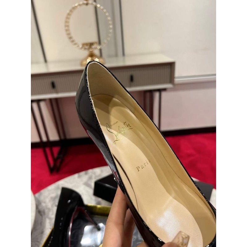 Christian Louboutin Pointy Classic Shoes SH010126