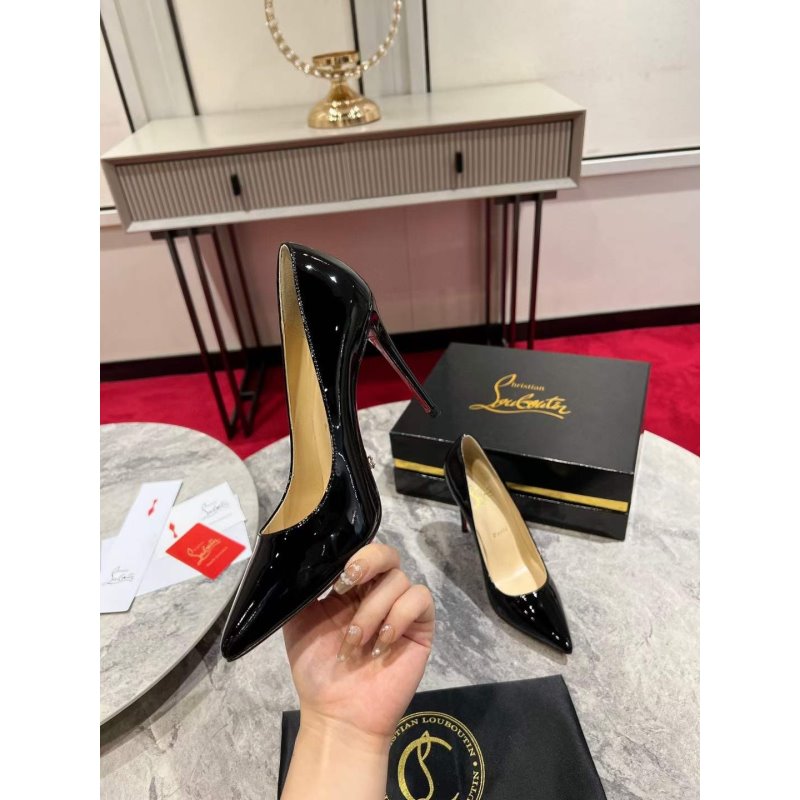 Christian Louboutin Pointy Classic Shoes SH010127